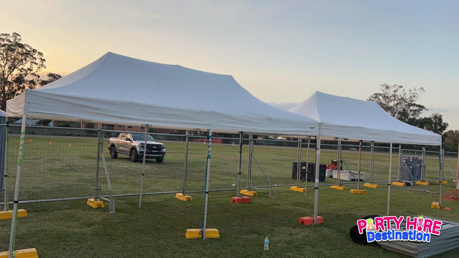 3mx6m Pop Up Marquee With White Roof - Image 2