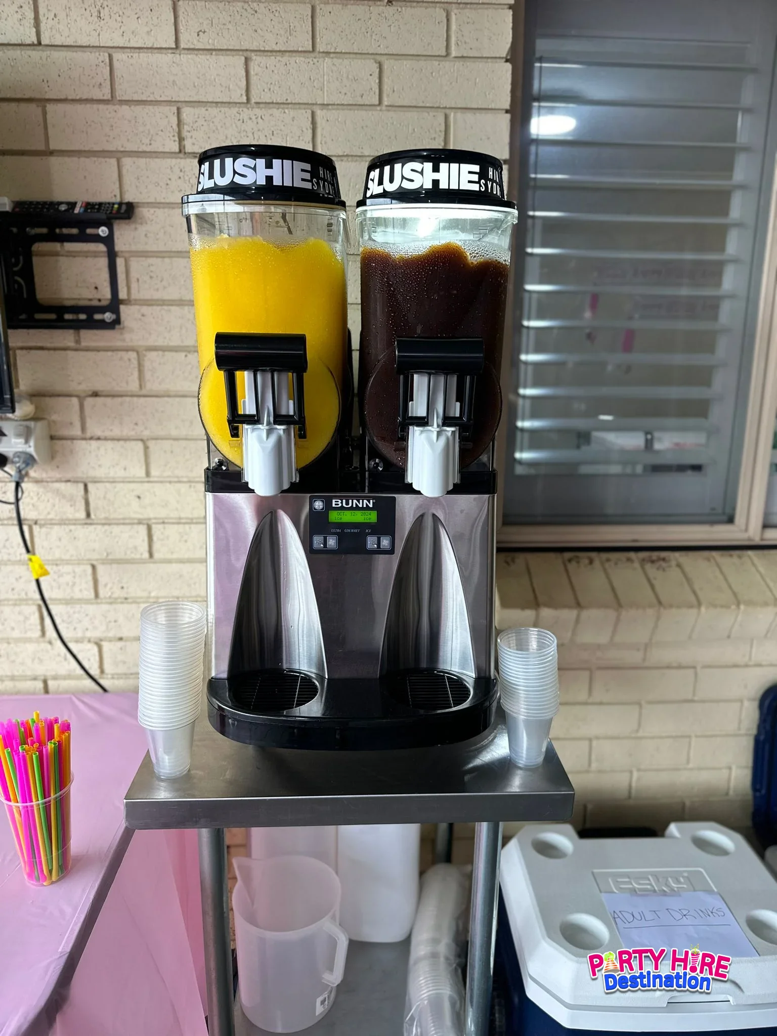 Slushie Machine Hire: Pkg 3 comes with refills- *240 Drinks* - Image 2